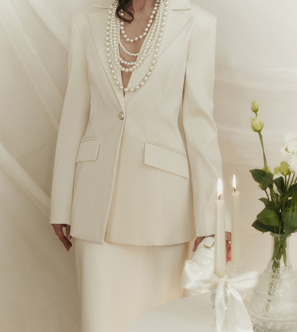 Solid Single Breasted Blazer