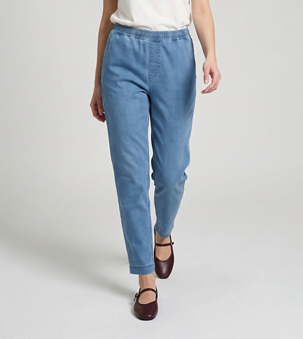 Washed Tapered Fit Jeans with Elastic Waist
