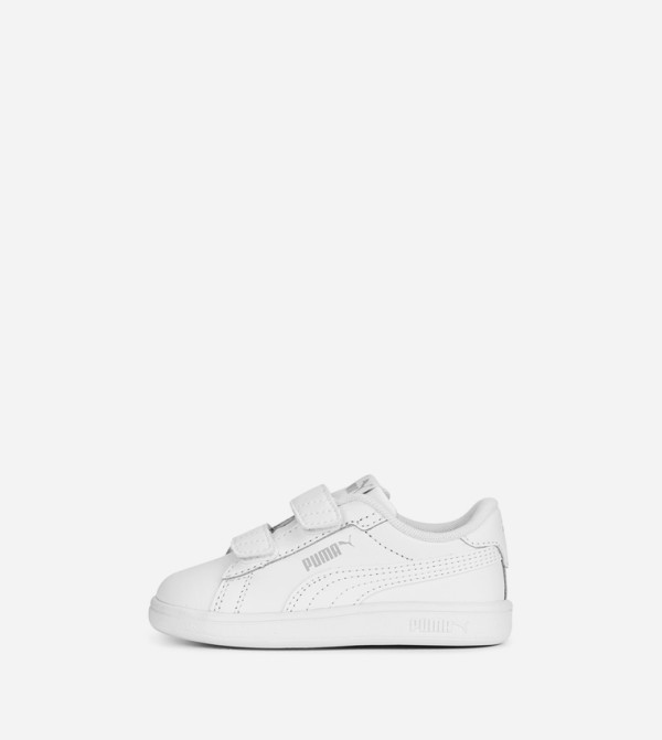 Smash 3.0 Low Top Sneakers