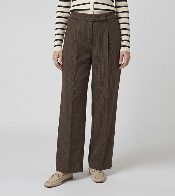 Solid Wide Leg Trousers with Button Closure