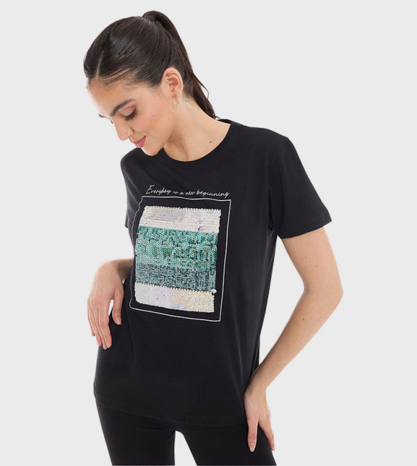 Graphic Print T-Shirt with Crew Neck and Short Sleeves
