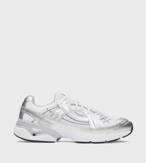 SOLA Textured Low-Top Sneakers
