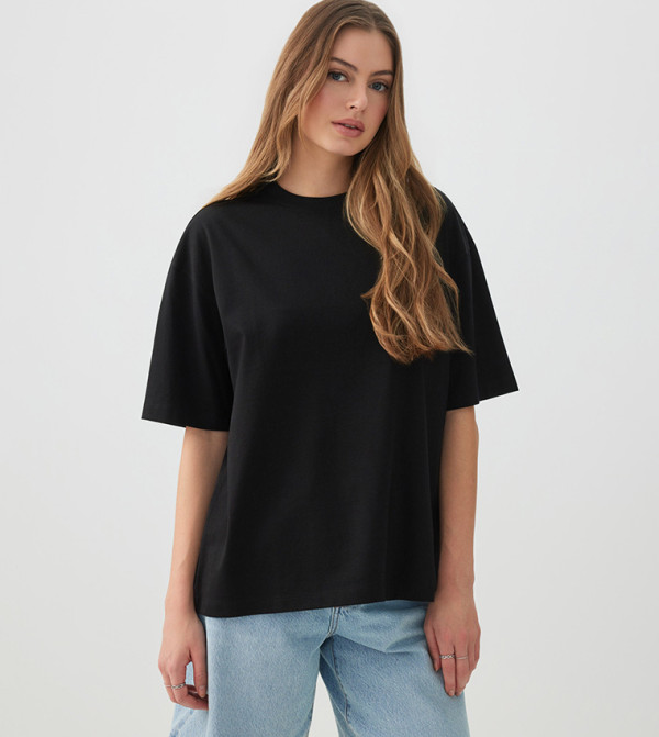 Solid Crew Neck Oversized T-Shirt
