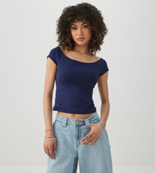 Solid Boat Neck Cropped Top