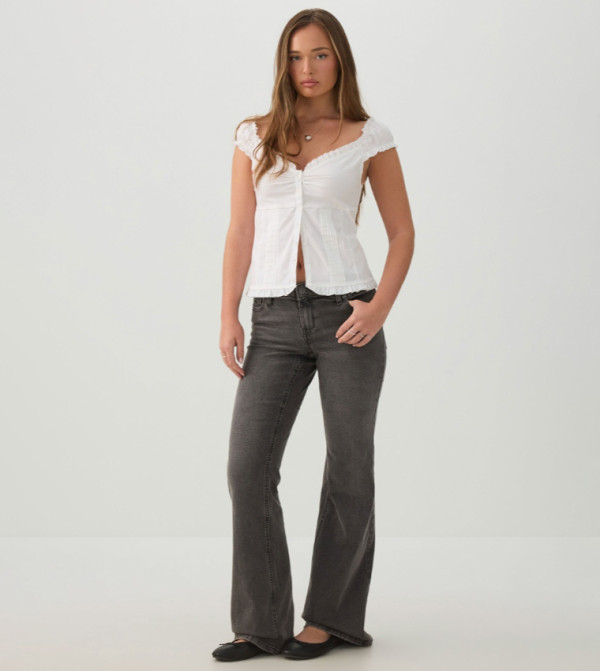 The Idol Fit Low Rise Flared Jeans