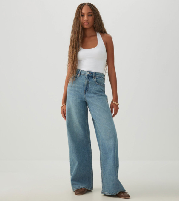 The Legacy Fit High Rise Wide Leg Jeans