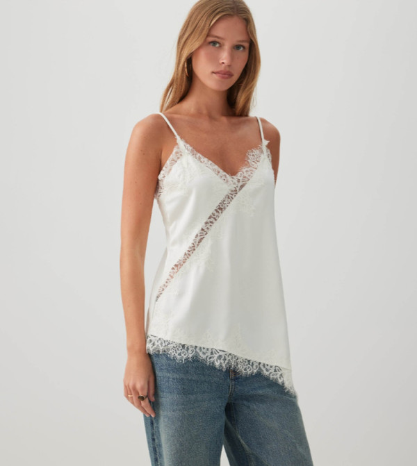 Lace Trim V-Neck Sleeveless Top