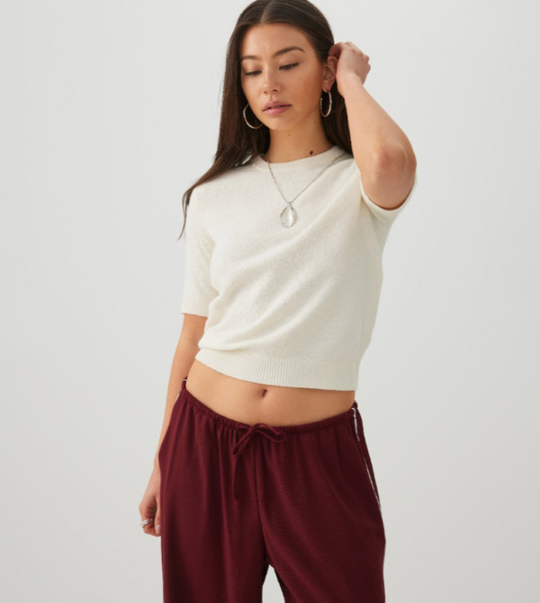 Solid Crew Neck Cropped Sweater