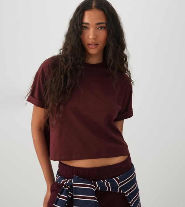 BASICORE™ Solid Crew Neck Cropped T-Shirt