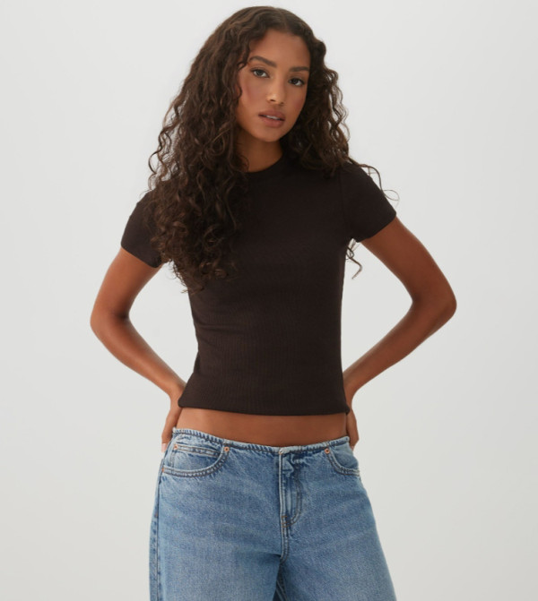 Ribbed Crew Neck Crop T-Shirt
