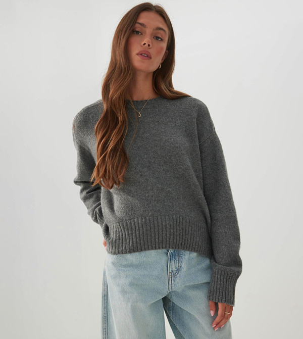 MODERAKNIT™ High Low Bubble Sweater