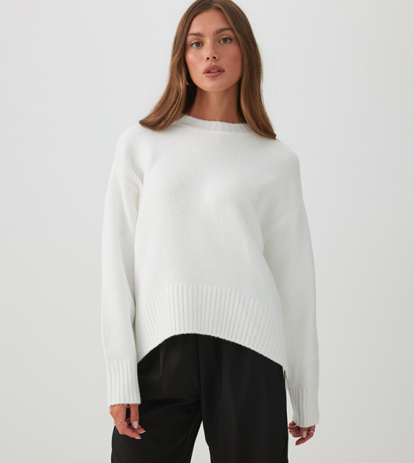 MODERAKNIT™ High Low Bubble Sweater