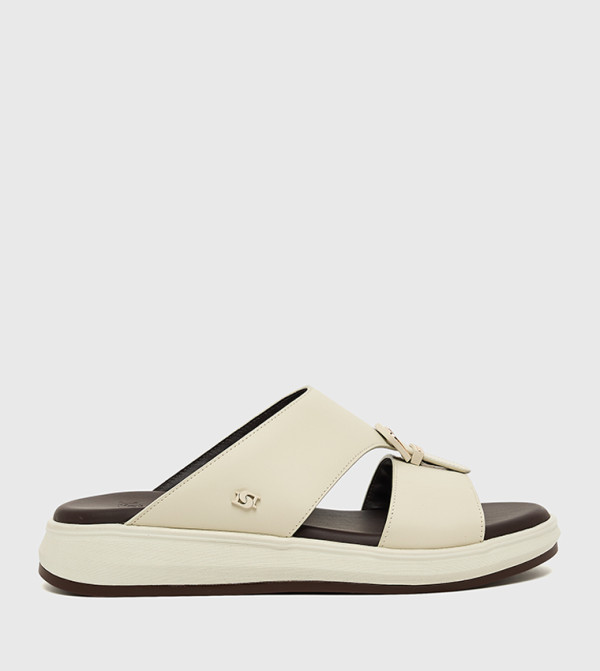 AL MAZYOON Textured Arabic Sandals