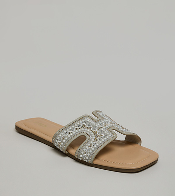 Embellished Flat Sandals