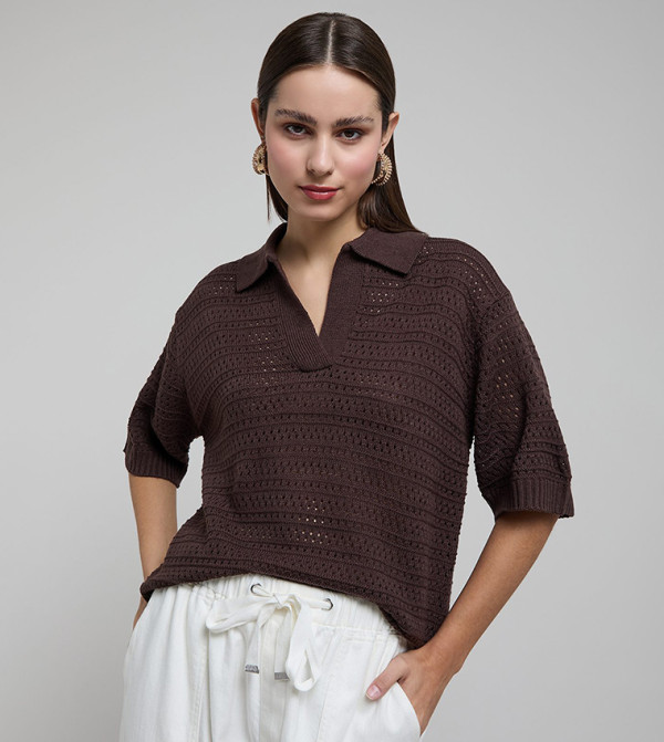 Openwork Knit Top with Shirt Collar and Short Sleeves