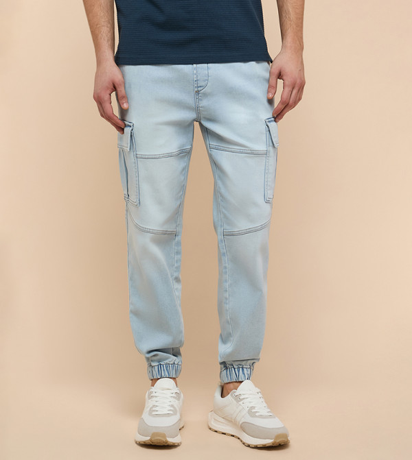 Solid Cargo Jeans with Button Closure