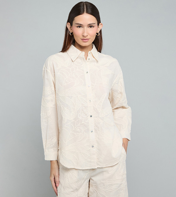 Embroidered Shirt with Classic Collar and Long Sleeves
