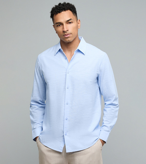 Solid Shirt with Classic Collar and Long Sleeves