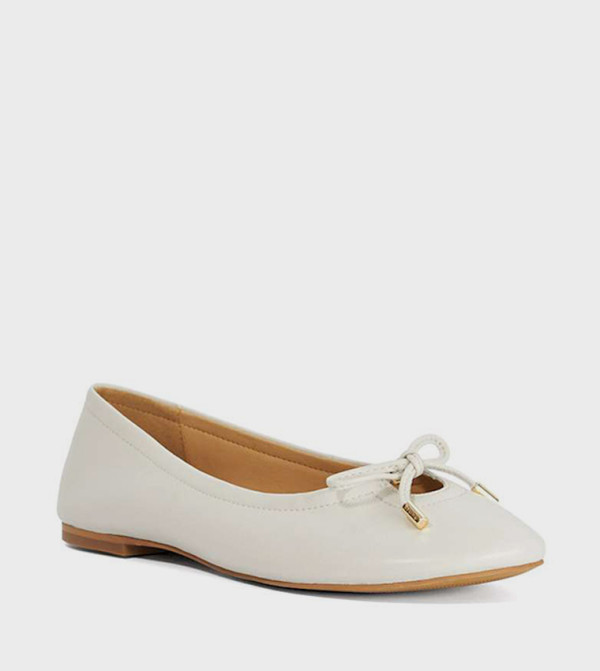 HALI Solid Bow Detail Ballerinas