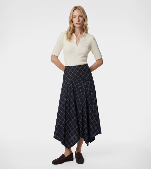 Ribbed Collared Short Sleeves Sweater