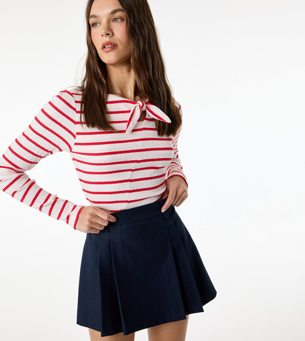 Striped Tie-Up Neck Long Sleeves T-Shirt