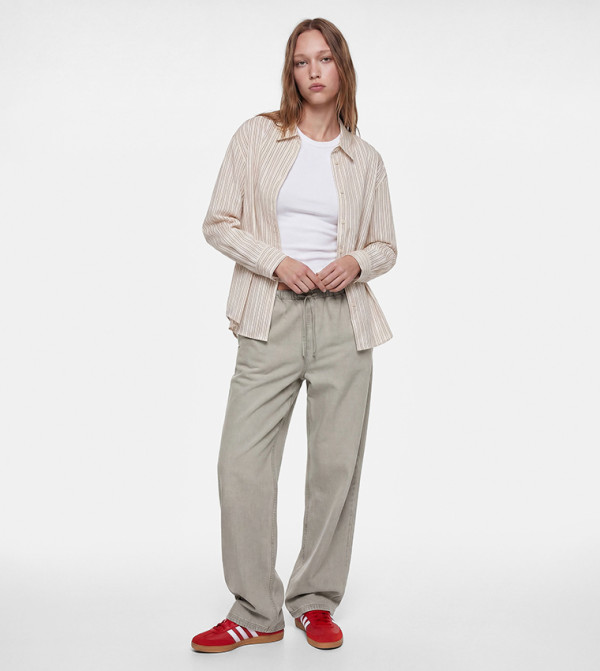 Faded Wide Leg Jeans