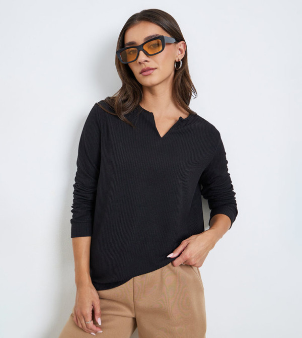 Textured Knit Long Sleeves Top
