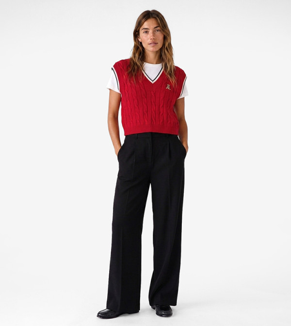 Cable Knit V-Neck Sweater Vest
