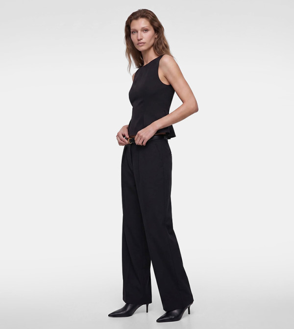 Solid Crew Neck Peplum Sleeveless Top