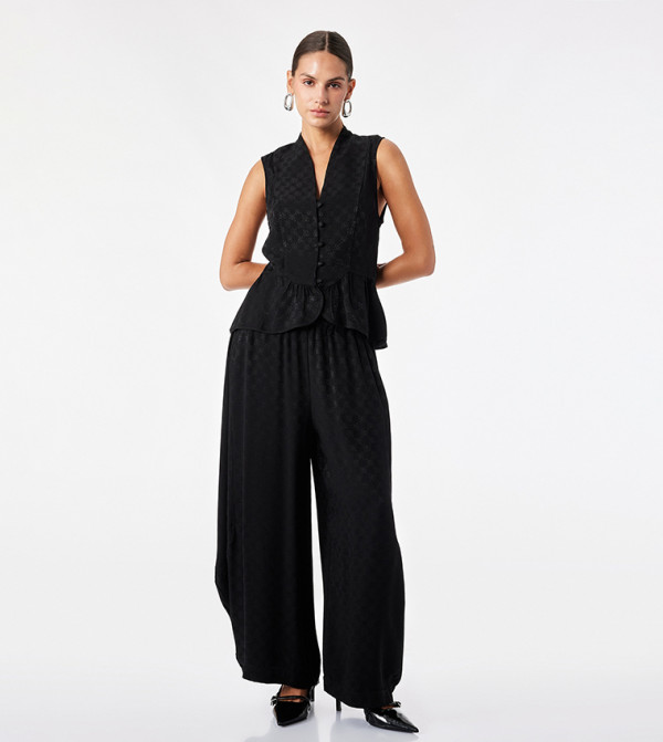 Self Design V Neck Sleeveless Peplum Top