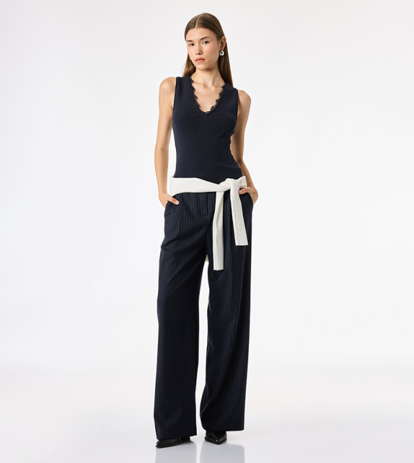 Solid Lace Trim V Neck Top
