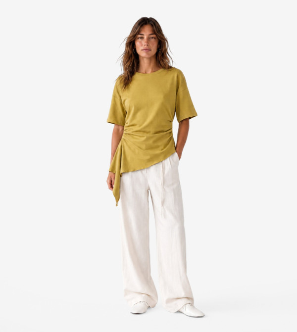 Solid Crew Neck Asymmetric T-Shirt