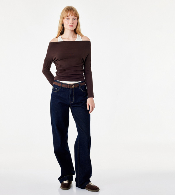 Solid Asymmetric Slim Fit Long Sleeves T-Shirt