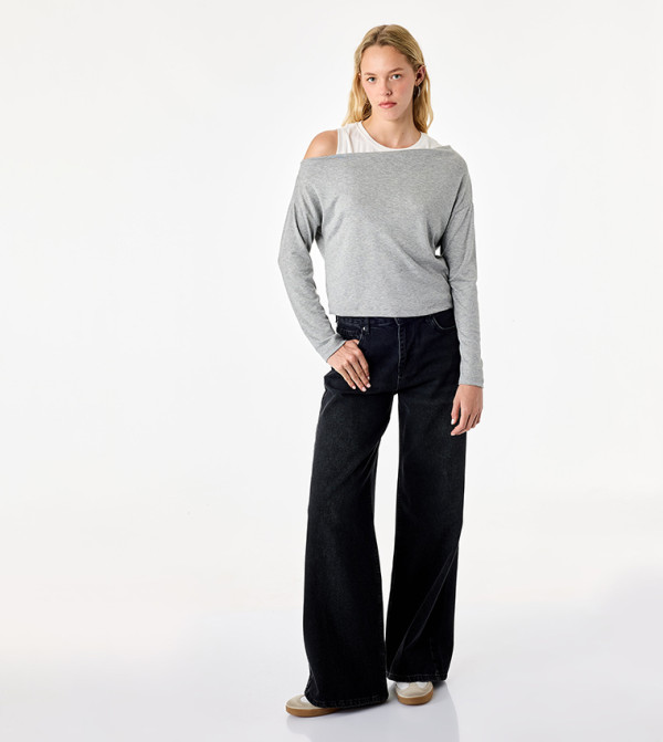 Solid Long Sleeves Slim Fit T-Shirt