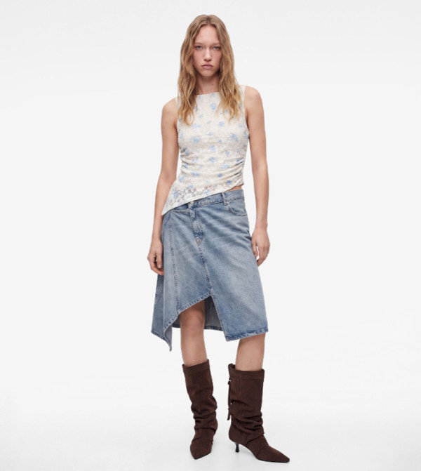 Floral Printed Asymmetric Sleeveless Top