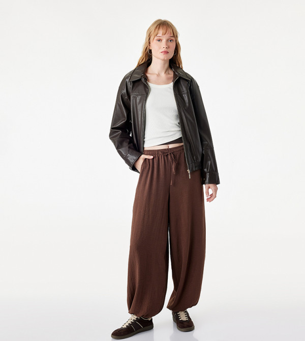 Solid Relaxed Fit Casual Pants