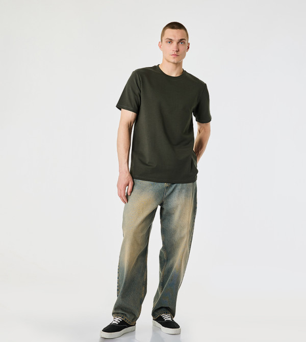 Solid Short Sleeves Crew Neck T-Shirt
