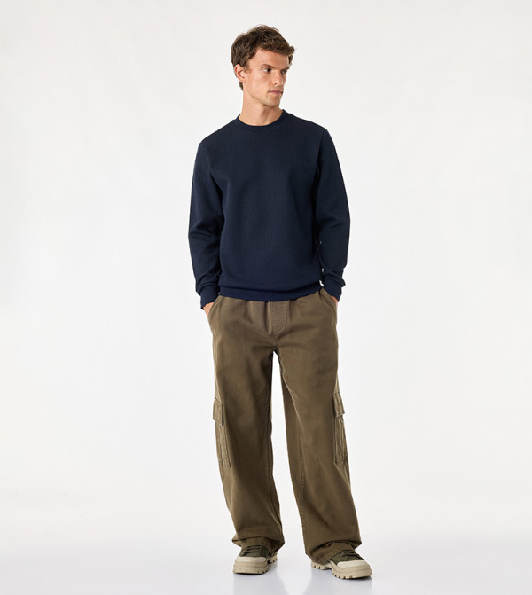 Ribbed Crew Neck Sweatshirt