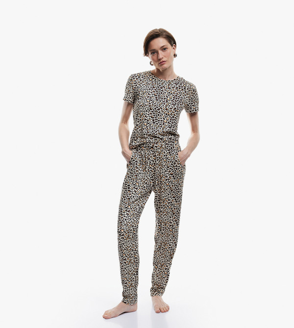 Leopard Printed Crew Neck Sleep Top