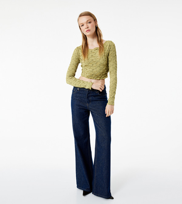 Textured Long Sleeves Crop Top