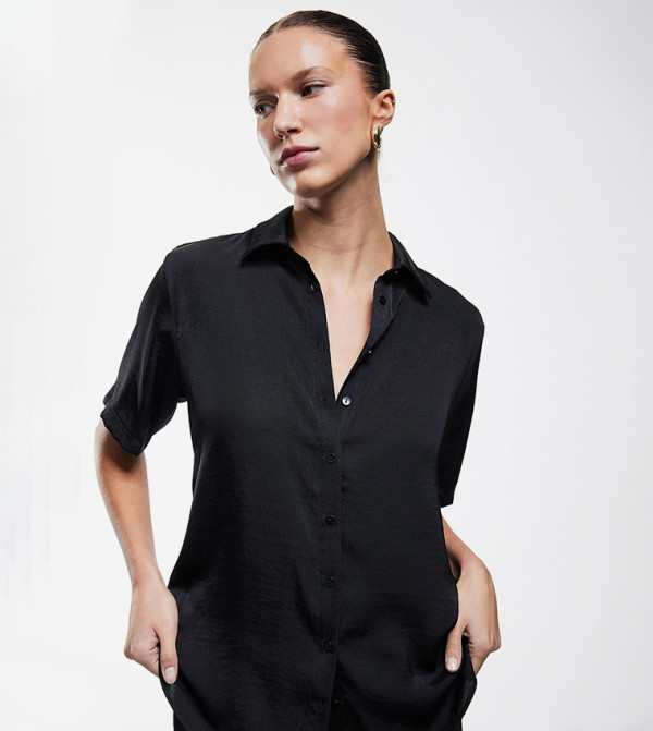 Solid Short Sleeves Shirt