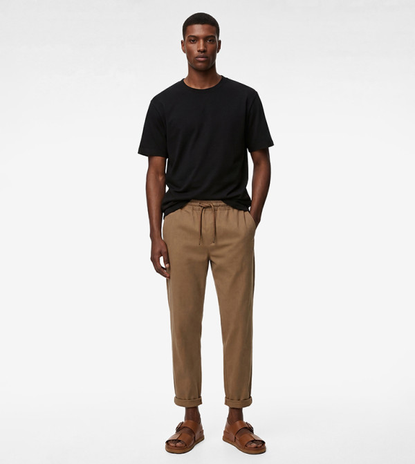 Solid Tapered Fit Trousers