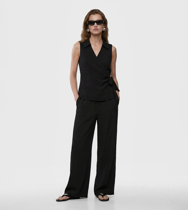 Textured Loose Fit Trousers