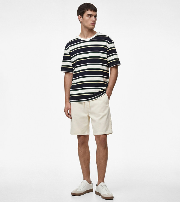 Solid Drawstring Casual Shorts