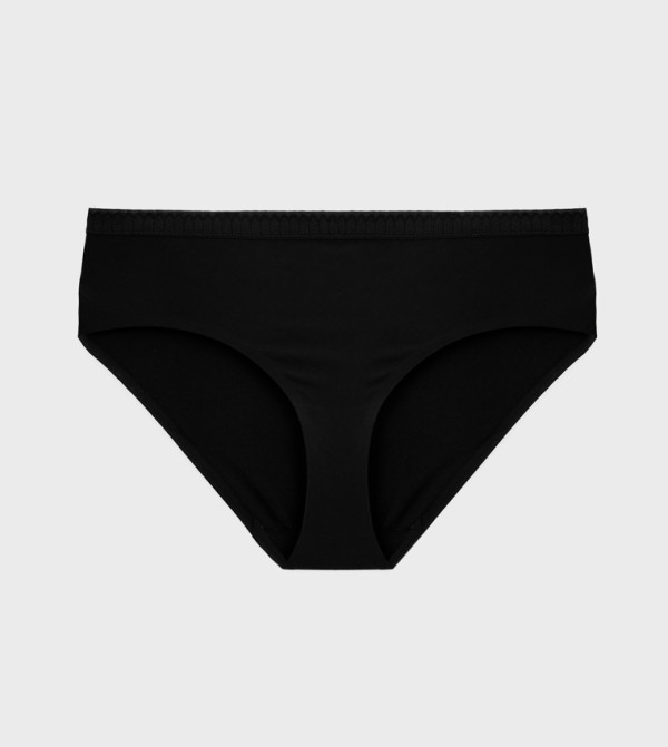 Laser Cut Waistband Solid Briefs