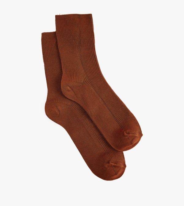 Ribbed Calf Length Socks