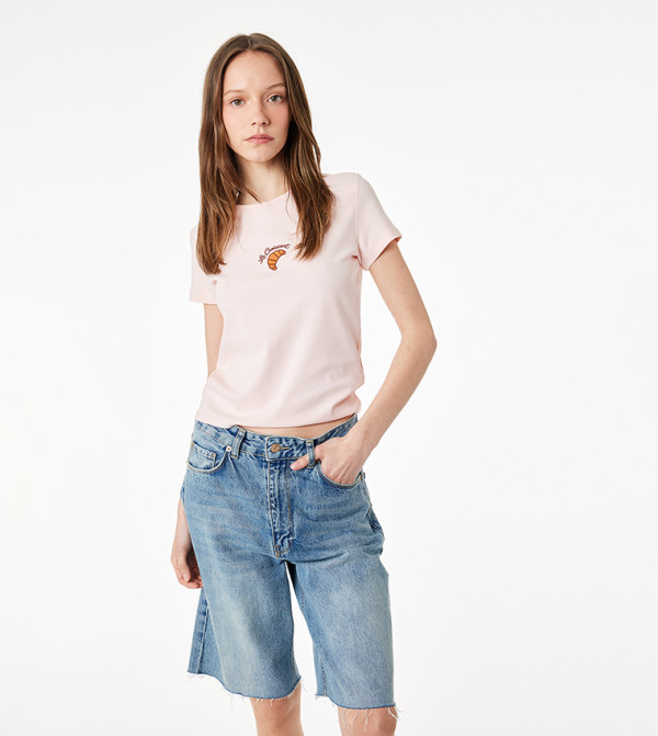 Embroidered Crew Neck Slim Fit T-Shirt