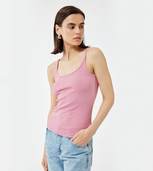 Ribbed Scoop Neck Tank Top