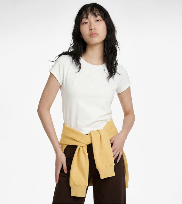 Solid Boat Neck Slim Fit T-Shirt