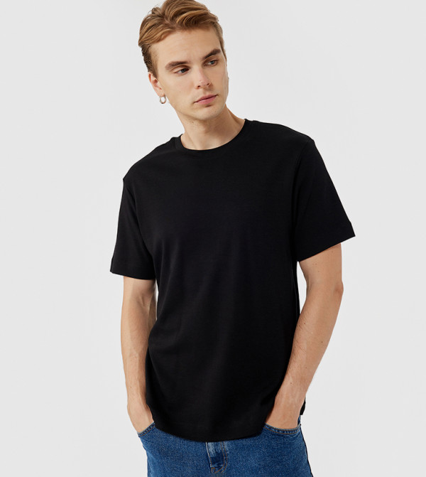 Solid Crew Neck T-Shirt